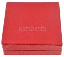 ~1970. "Igazságügyi Törzsgárda - 30" jelvény, eredeti tokban (26mm) T:2