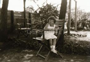 cca 1940 Ismeretlen szerző hagyatékából 100 db vintage negatív, különféle témákról, magyar szabadalo...