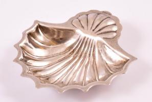 Ezüst(Ag) kagyló formájú tálka, jelzett, 7,5×7 cm, nettó: 19,9 g