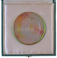 1981. "Rokkantak Nemzetközi Éve 1981 - Pécs" eozin mázas kerámia plakett (83mm) T:1,1-