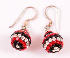 Prios-fehér-fekete strasszokkal díszített gömb alakú fülbevalópár ezüst(Ag) szerelékkel, jelzett