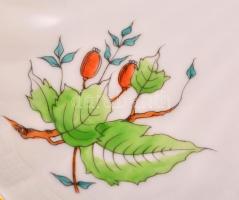 Herendi csipkebogyó mintás négyes kínáló, kézzel festett, jelzett, hibátlan, 35,5×35,5 cm, m:11 cm