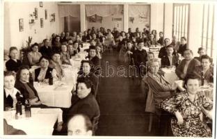 1949 Hévíz, Postás gyógyház nagy ebédlője, belső. photo (EK)