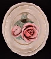 Ens rózsás bonbonier, kézzel festett, apró lepattanásokkal, jelzett, 17×11 cm