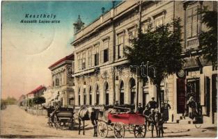 Keszthely, Kossuth Lajos utca, lovaskocsik, órás üzlet. Nádai Ignácz kiadása (EK)