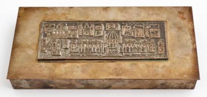 Iparművész fém doboz, parlament látképével, fa betéttel, foltos, 17×8×2 cm
