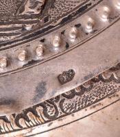 Ezüst (Ag.) vietnami púdertartó, jelzett, d:8 cm, bruttó: 79 g