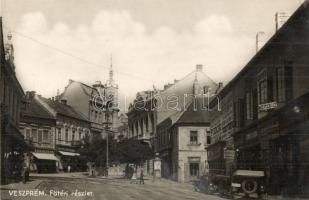 Veszprém, Fő tér, drogéria (gyógyszertár), Deutsch Izidor, Pongrácz, Fodor üzlete, Korona szálloda, kávéház és étterem, automobil