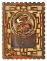 Kína 2008. "Pekingi Olimpia" fém gomblyukjelvény (19x25mm) T:1
China 2008. "Beijing ...