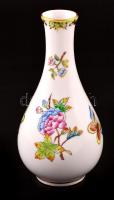 Herendi Viktória mintás váza, kézzel festett, jelzett, apró kopás nyomokkal, m: 16 cm