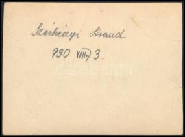 1930 Strandozók a Széchényi fürdőben, fotó, a hátoldalon feliratozva, az egyik szélen vágott, 8x11 c...