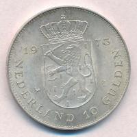 Hollandia 1973. 10G Ag "Julianna - uralkodásának 25. évfordulója" T:1-
Netherlands 1973. ...