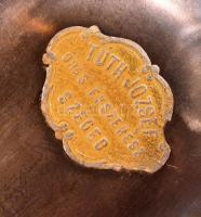 Ezüst(Ag) ékszertartó tálka, jelzett, 11,5×7,5 cm, nettó: 37,9 g