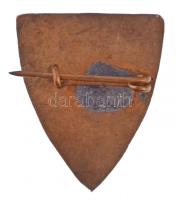 ~1930. "Budapesti Bajtársi Szolgálat" zománcozott jelvény (18x22mm) T:2 kis zománchiba