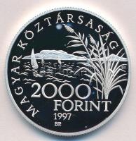 1997. 2000Ft Ag "Régi balatoni hajók / Helka & Kelén" tanúsítvánnyal, műanyag dísztokb...