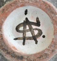 Simó Ágoston (1925-2011): Egyedi mintázatú kerámia váza, jelzett, apró kopásnyomokkal, m: 20 cm