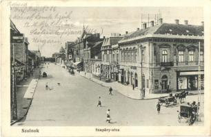 17 db RÉGI magyar városképes lap jobb lapokkal, vegyes minőség / 17 pre-1945 Hungarian town-view pos...