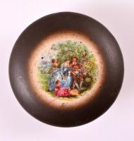 Régi Hollóházi porcelán bonbonniere. Jelzett, kis kopásokkal d: 11 cm