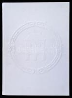 V. Kostochkin: Old Russian towns. Moszkva, 1972, Iskusstvo. Kiadói egészvászon kötés, tékában, jó ál...