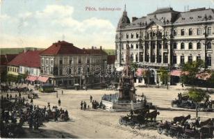 1914 Pécs, Széchenyi tér, piac árusokkal, villamos, Takarékpénztár, Tauszig Armin üzlete