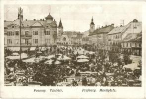 Pozsony, Pressburg, Bratislava; Marktplatz / Vásártér, piac, piaci árusok, Duschinsky G. üzlete / marketplace, market vendors, shops (Rb)