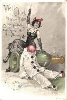 12 db RÉGI képeslap, főleg magyar városok, két motívumlappal / 12 pre-1945 postcards, mostly Hungari...