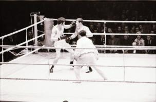 1970 Miskolc, I. junior ökölvívó Európa-bajnokság elődöntők,38 db fotó negatív+1 db kontakt másolat,...