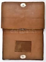 Bőr színházi táska, jelzett ezüst (Ag.) rátétekkel (jelzett mesterjeggyel), jó állapotban, 21×13 cm