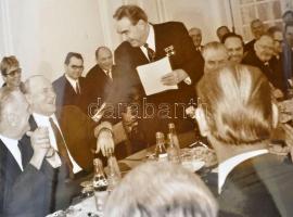 1972 Leonyid Brezsnyev (1906-1982) SZKP főtitkár magyarországi látogatásának fotói, rajtuk Brezsnyev...