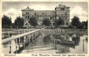 1937 Balatonőszöd, Kereskedelmi Minisztérium Tisztviselői Jóléti Egyesülete üdülőháza, Jutka csónak (EK)