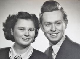 Több, mint 200 db régi fekete-fehér fotó, közéleti, családi, MTI fotók, vegyes méretben