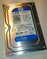 Western Digital WD10EZEX Blue SATA 3.5 merevlemez, 1TB, 7200rpm, 64M cache jó állapotban. 18370 órás futásidő.