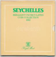 Seychelle-szigetek 1982. 1c-5R (6xklf) forgalmi sor karton dísztokban T:1 dísztokon ragasztás elengdett Seychelles 1982. 1 Cent - 5 Rupees (6xdiff) coin set in cardboard case C:UNC gluing got loose on cardboard case