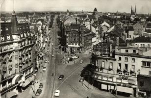 50 db régi és modern külföldi városképes lap / 50 pre-1945 and modern mainly European town-view post...