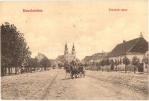 Erzsébetváros, Dumbraveni; Erzsébet utca, lovaskocsi, templom / street view, horse-drawn carriage, church