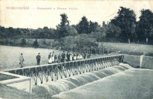1912 Beregszász, Berehove; Duzzasztó a Borzsa folyón, gát. W. L. Bp. 6108. Kiadja Auer K. és Kovács K. / Borzhava river dam (fa)