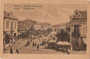 Ungvár, Uzshorod, Uzhorod; Námestí Séchenyi-ho / Széchenyi tér, piaci árusok, üzletek. Kiadja Székely és Illés / square, market vendors, shops