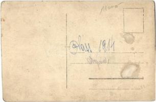 1914 Osztrák-Magyar Haditengerészet SMS Sankt Georg páncélos cirkálójának matróza a fedélzeten pipáv...