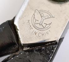 2 db szabóolló, különböző méretben