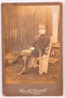 cca 1900 Vegyes keményhátú fotó tétel, műtermi portrék, életképek, csoportképek, egy katonai fotó, 3...