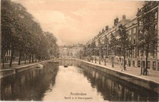 4 db régi holland városképes lap / 4 pre-1945 Dutch town-view postcards: Amsterdam, Scheveningen