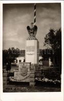 1941 Kishegyes, Mali Idos; Hiszekegy Irredenta Turul szobor, országzászló / Irredenta statue with Hungarian coat of arms, photo