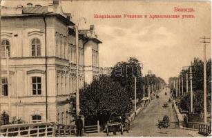 Vologda, Arkhangelskaya ulitsa / street view with Diocesan College (Rb)