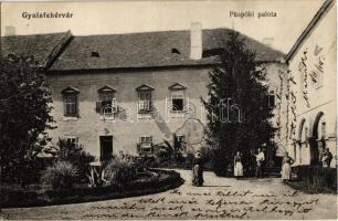 Gyulafehérvár, Karlsburg, Alba Iulia; Püspöki palota kertje / bishops palace, garden