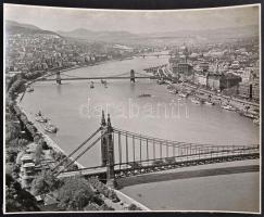 cca 1935 Budapest, professzionális minőségű, vintage fénykép a dunai panorámáról, 23,5x29,5 cm