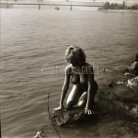 Önismereti foglalkozások, szolidan erotikus felvételek az 1980-es évekből, 8 db vintage negatív + 1 ...