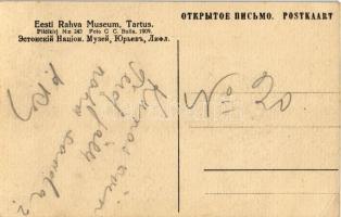 Jämaja (Saaremaa island), Kirkulised / Churchgoers, women in traditional costumes, folklore. Foto C....