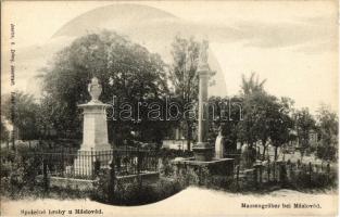Máslojedy, Másloved; Spolecné hroby / Massengräber / military cemetery
