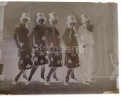 cca 1934 Eger, a Foto-GRÁF műterem hagyatékából 15 db - változatos témájú - üveglemez negatív, 12x16 cm