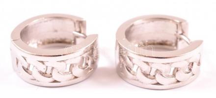 Ezüst(Ag) áttört fülbevalópár, jelzett, d: 1,7 cm, nettó: 8,1 g